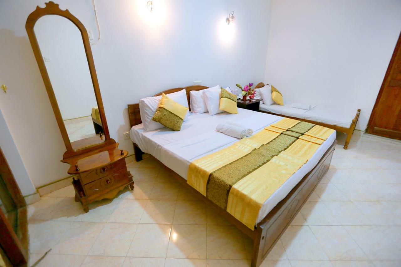 Hotel Mahaweli Spring Sirimalwatta 외부 사진